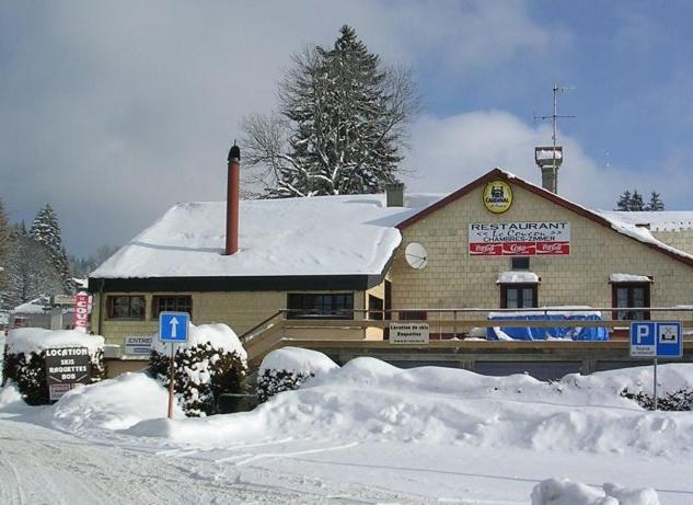 Отель Le Coucou Et Chalet Beau-Site Les Rasses Экстерьер фото